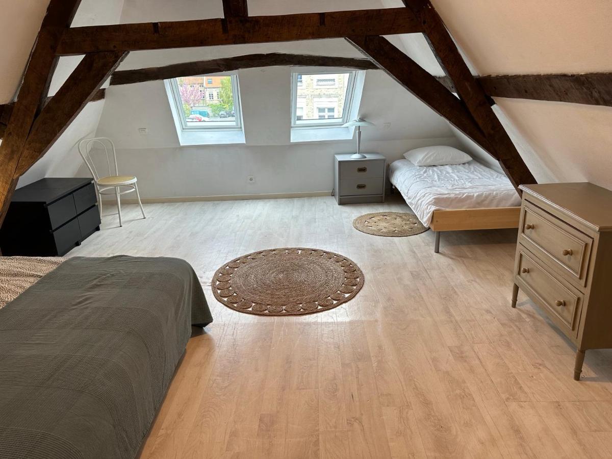 Appartement Duplex Proche De La Gare Et Du Centre Ville Saint-Omer  Eksteriør billede